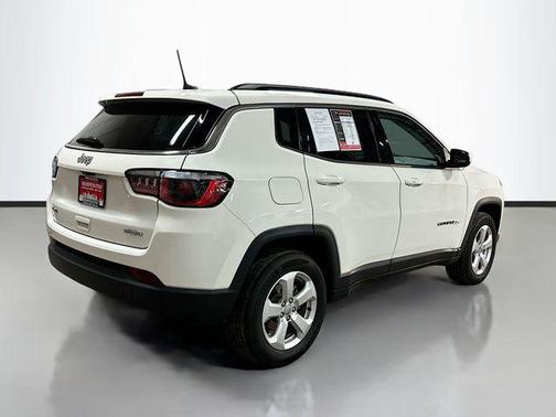 White Clearcoat 2019 Jeep Compass Latitude