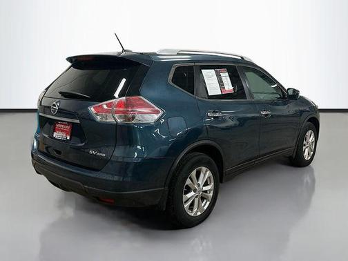 2015 Nissan Rogue SV