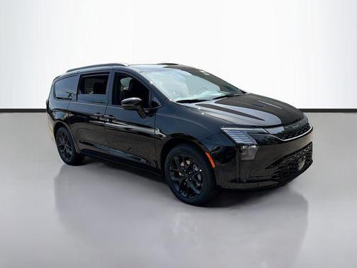 Pxj 2027 Chrysler Pacifica Limited