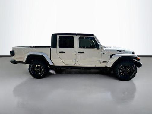 2026 Jeep Gladiator Willys