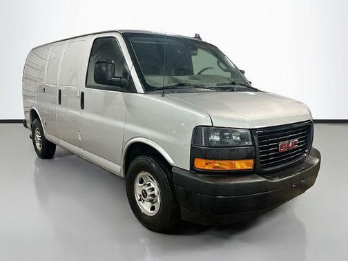 2020 GMC Savana 2500 Work Van