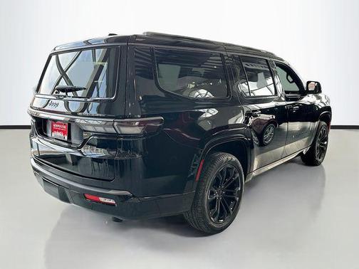 High Gloss Black 2026 Jeep Grand Wagoneer Summit Obsidian 4x4