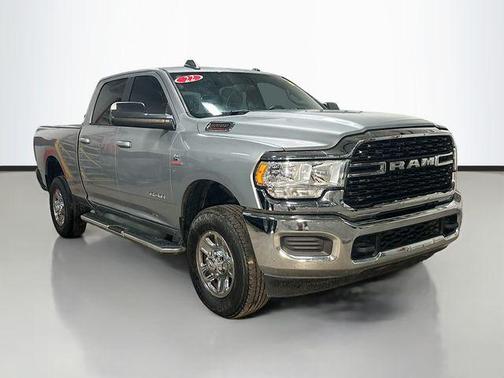 2022 RAM 2500 Big Horn Crew Cab 4x4 6'4' Box