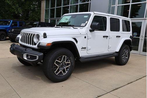 2025 Jeep Wrangler 4-Door Sahara 4x4