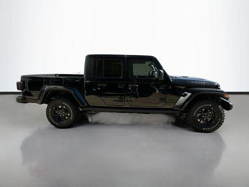 2026 Jeep Gladiator Willys 4x4