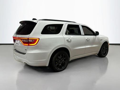 2026 Dodge Durango GT HEMI V8