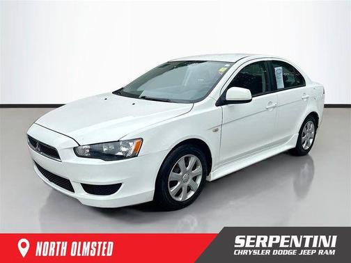Wicked White Metallic 2013 Mitsubishi Lancer ES