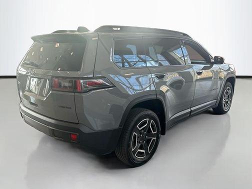 Sting-Gray Clearcoat 2026 Jeep Cherokee Limited