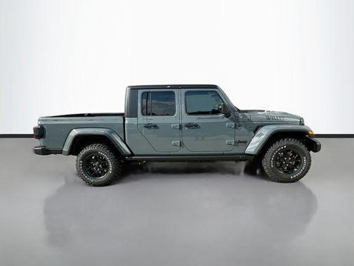 2026 Jeep Gladiator Willys