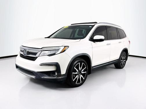 2019 Honda Pilot Touring 8-Passenger