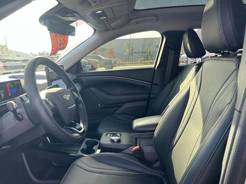 2022 Ford Mustang Mach-E Premium