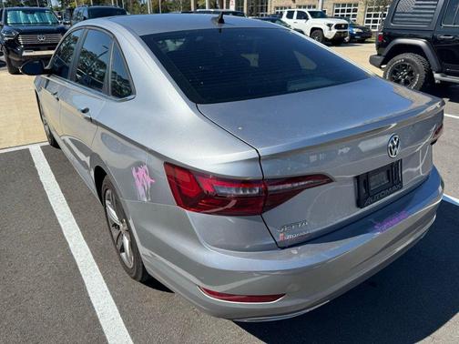 2021 Volkswagen Jetta 1.4T R-Line