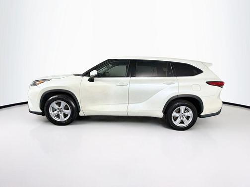 Blizzard Pearl 2021 Toyota Highlander L