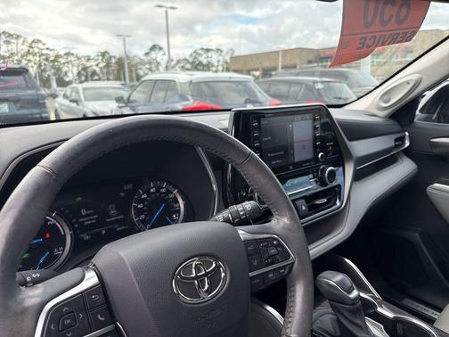 2020 Toyota Highlander Hybrid Limited