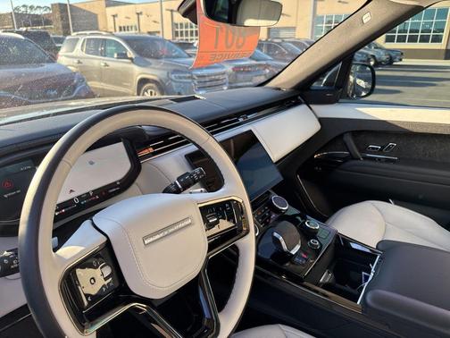 2023 Land Rover Range Rover Sport SE