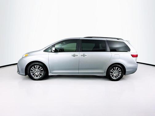 2018 Toyota Sienna Limited