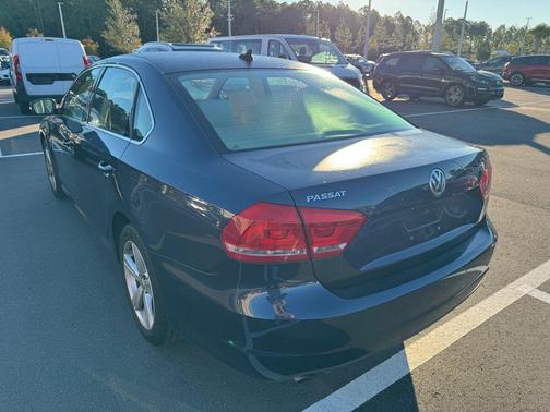 2015 Volkswagen Passat 1.8T Limited Edition