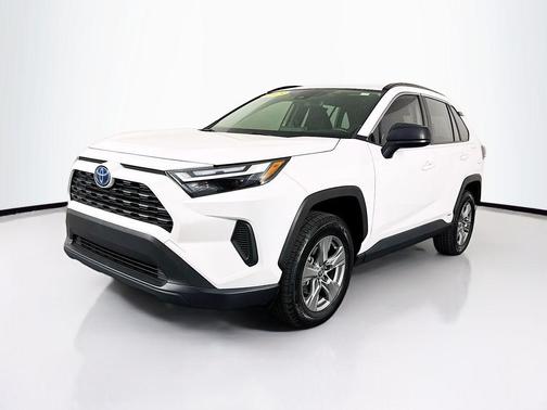 2023 Toyota RAV4 Hybrid LE