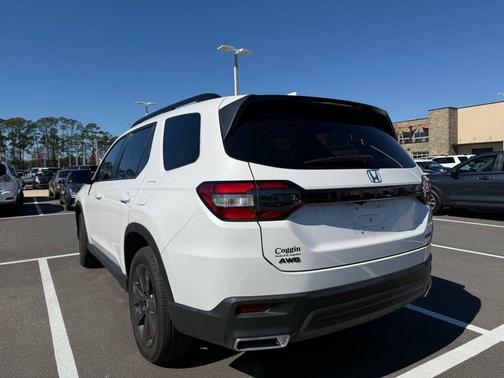 2025 Honda Pilot Sport