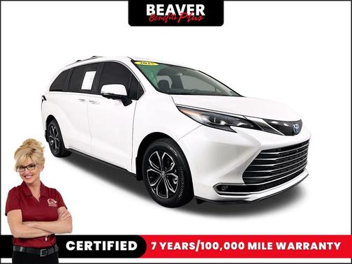 2025 Toyota Sienna Platinum