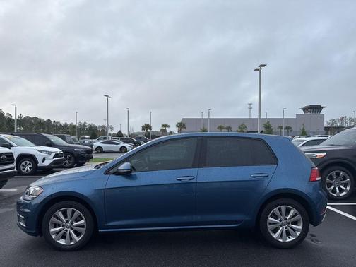 Silk Blue Metallic 2021 Volkswagen Golf 1.4T TSI