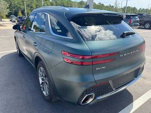 2024 Genesis GV70 2.5T AWD