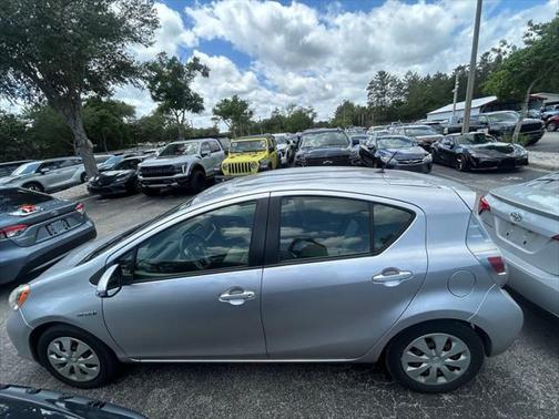 2014 Toyota Prius c Two