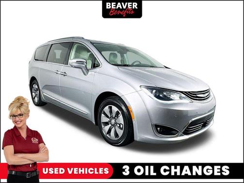 2018 Chrysler Pacifica Hybrid Limited