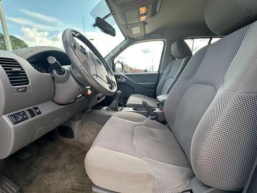 2018 Nissan Frontier SV