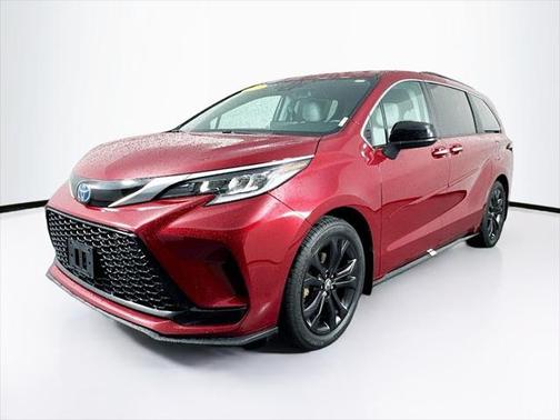 2023 Toyota Sienna XSE