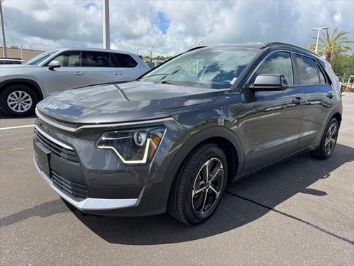 2023 Kia Niro EX