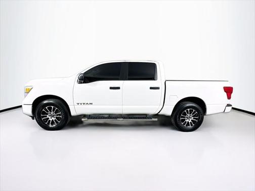2024 Nissan Titan SV