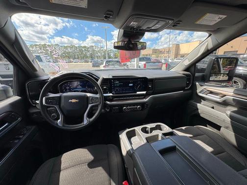 2024 Chevrolet Silverado 2500 LT