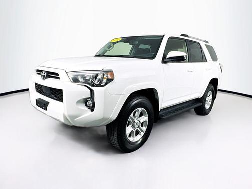 2024 Toyota 4Runner SR5