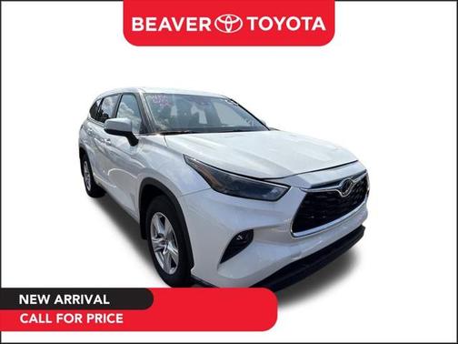 2024 Toyota Highlander LE