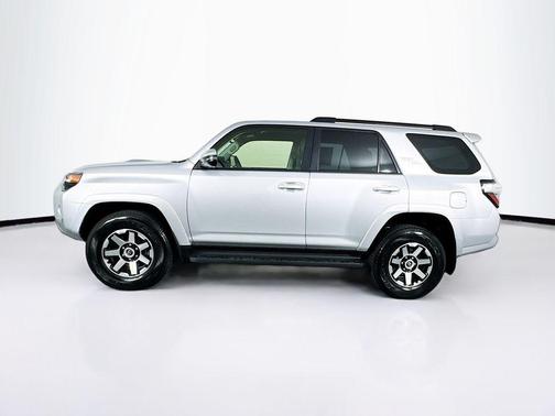 Classic Silver Metallic 2024 Toyota 4Runner TRD Off Road Premium
