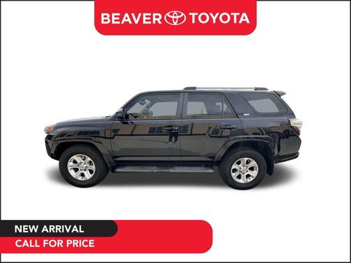 2022 Toyota 4Runner SR5