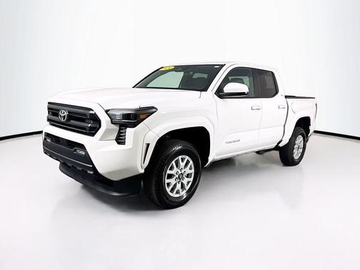 2024 Toyota Tacoma SR5