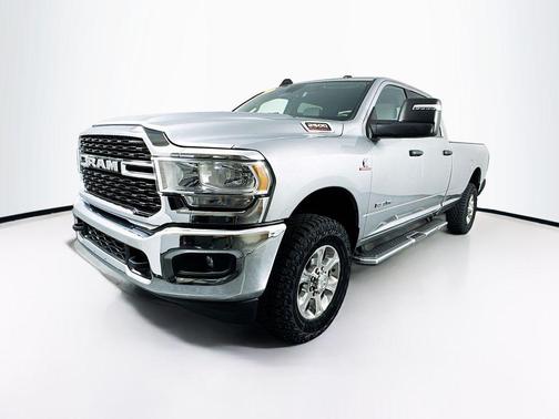 2024 RAM 2500 Big Horn Crew Cab 4x4 8' Box