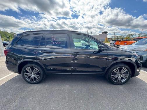 2022 Honda Pilot AWD Sport