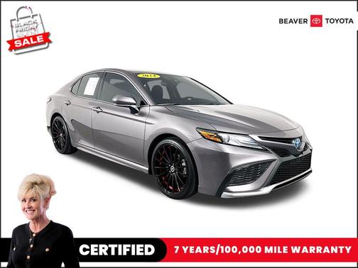 2024 Toyota Camry Hybrid SE