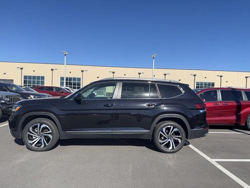 2023 Volkswagen Atlas 3.6L SEL