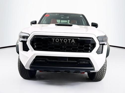 2026 Toyota Tacoma Hybrid TRD Pro