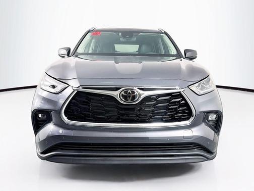 2025 Toyota Highlander Limited