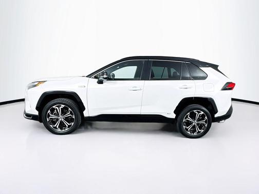 2024 Toyota RAV4 Prime XSE