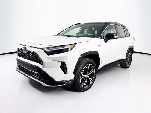 2024 Toyota RAV4 Prime XSE