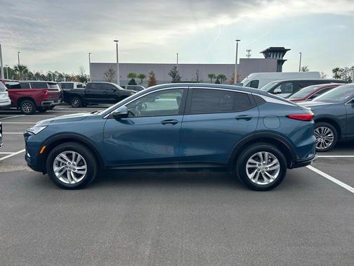 2024 Buick Envista Preferred FWD