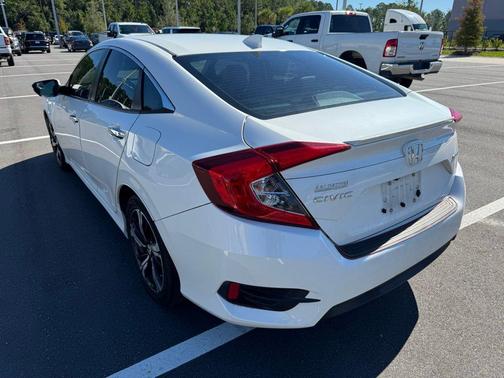 2017 Honda Civic Touring