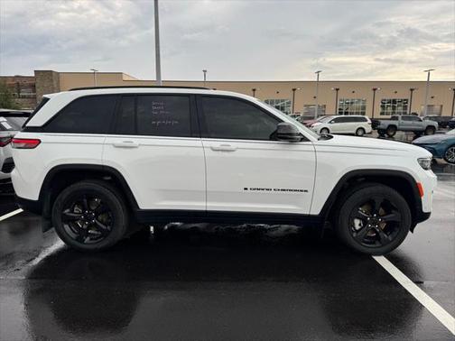 2023 Jeep Grand Cherokee Limited X
