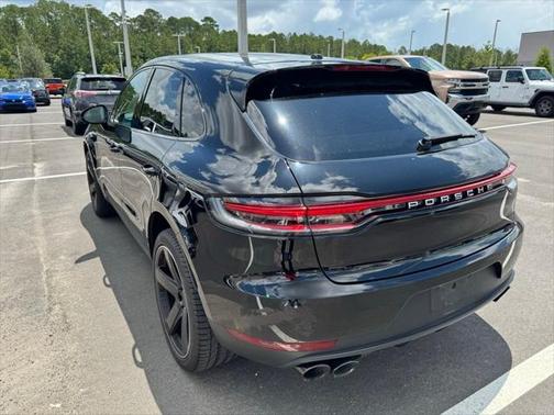 2021 Porsche Macan Base
